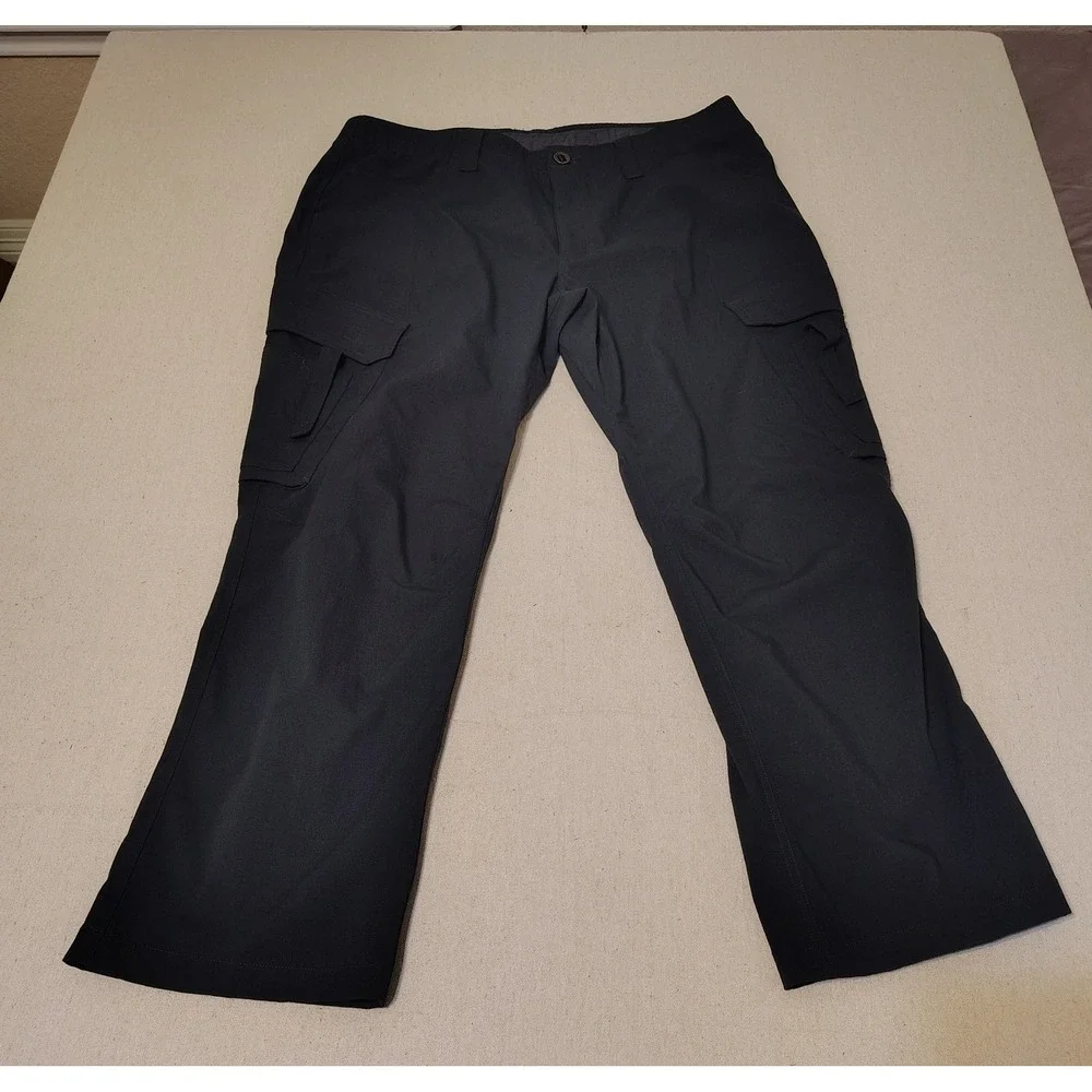 Under Armour Storm Cargo Pants Loose Fit Black Size 42x30 Mens Athletic‎ Golf D
